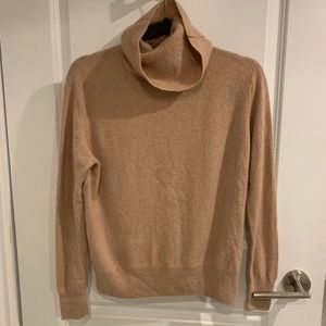 Uniqlo 100% cashmere sweater